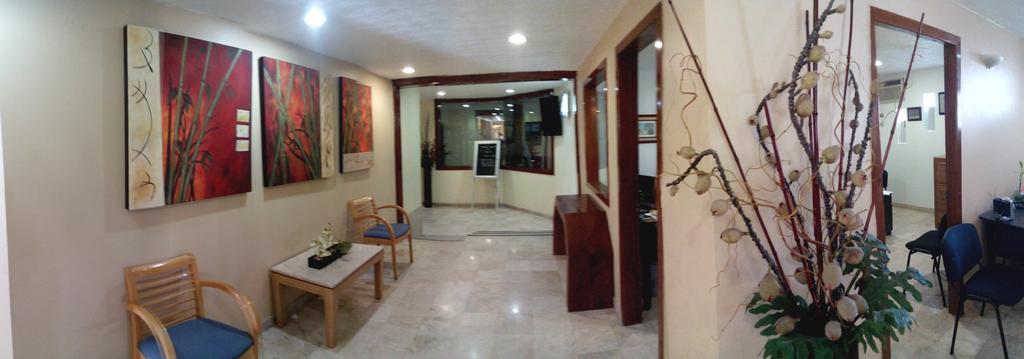 Hotel & Suites Real Del Lago Villahermosa Buitenkant foto