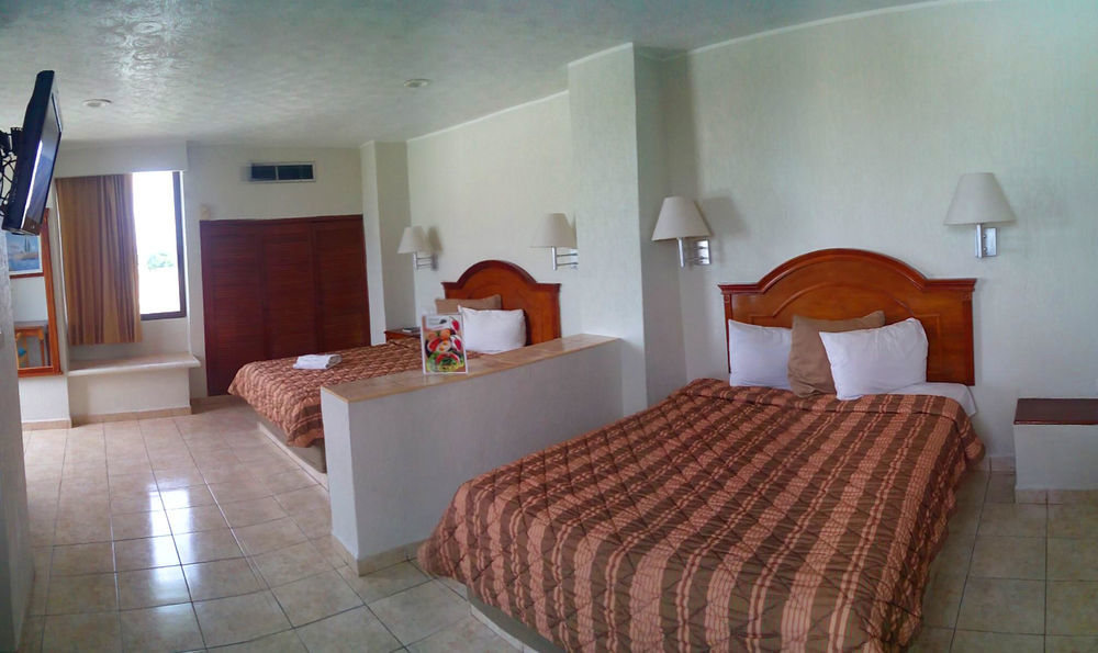 Hotel & Suites Real Del Lago Villahermosa Buitenkant foto