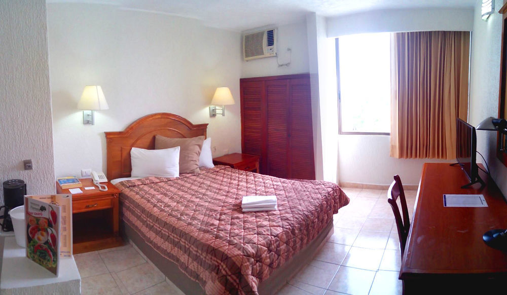 Hotel & Suites Real Del Lago Villahermosa Buitenkant foto